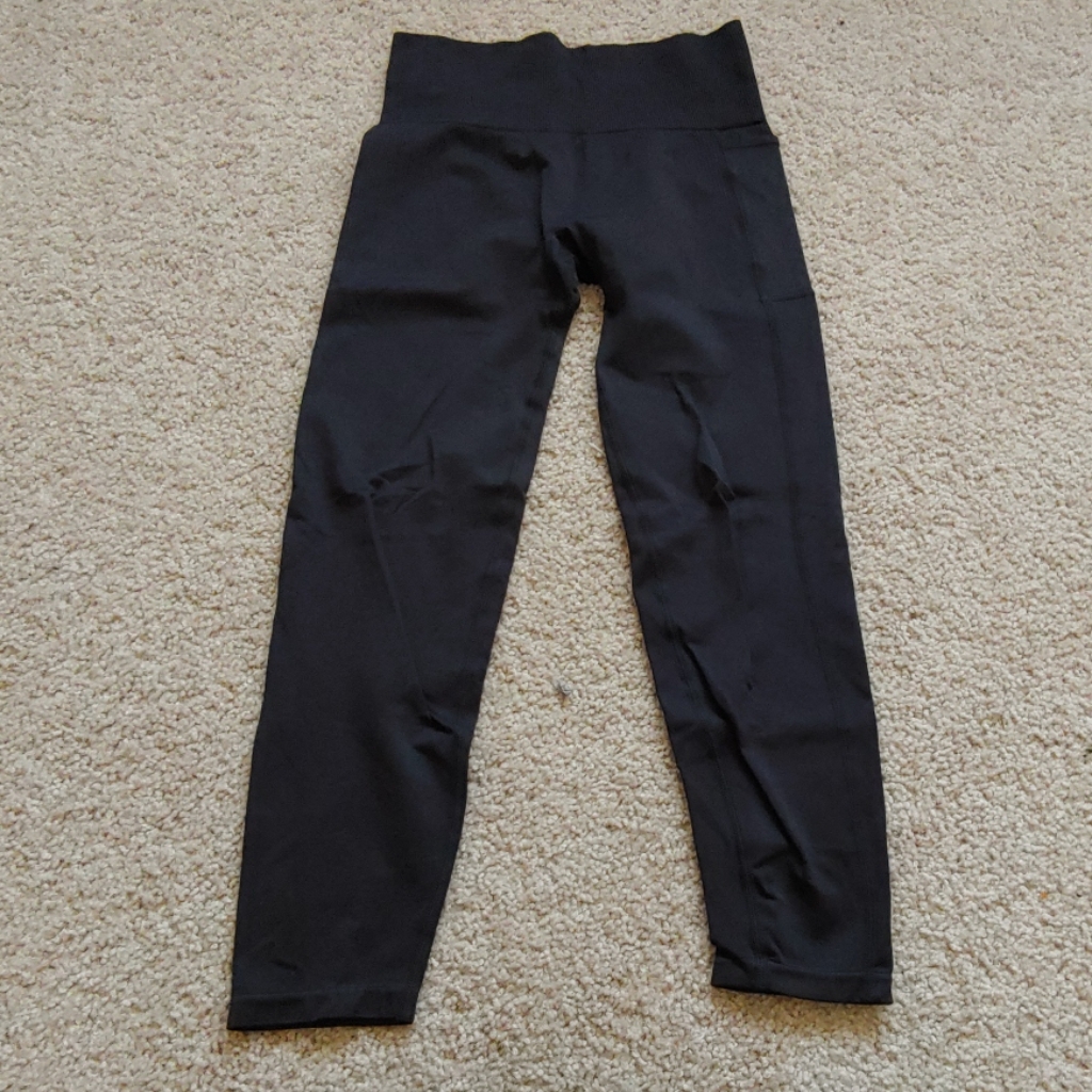 Cool And Comfy Seamless Crop Legging